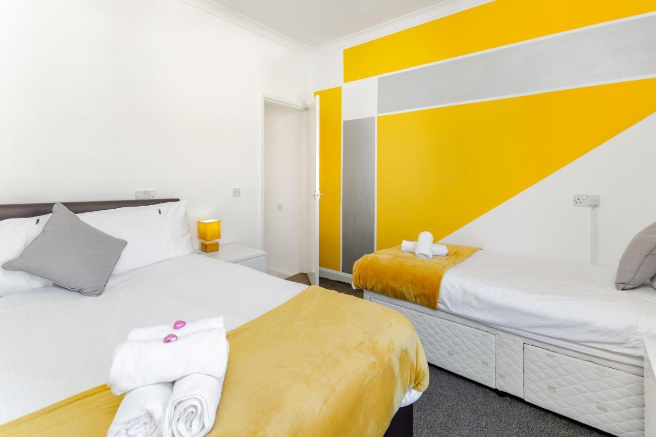 ליברפול Cosy Anfield Guesthouse - Free Parking מראה חיצוני תמונה